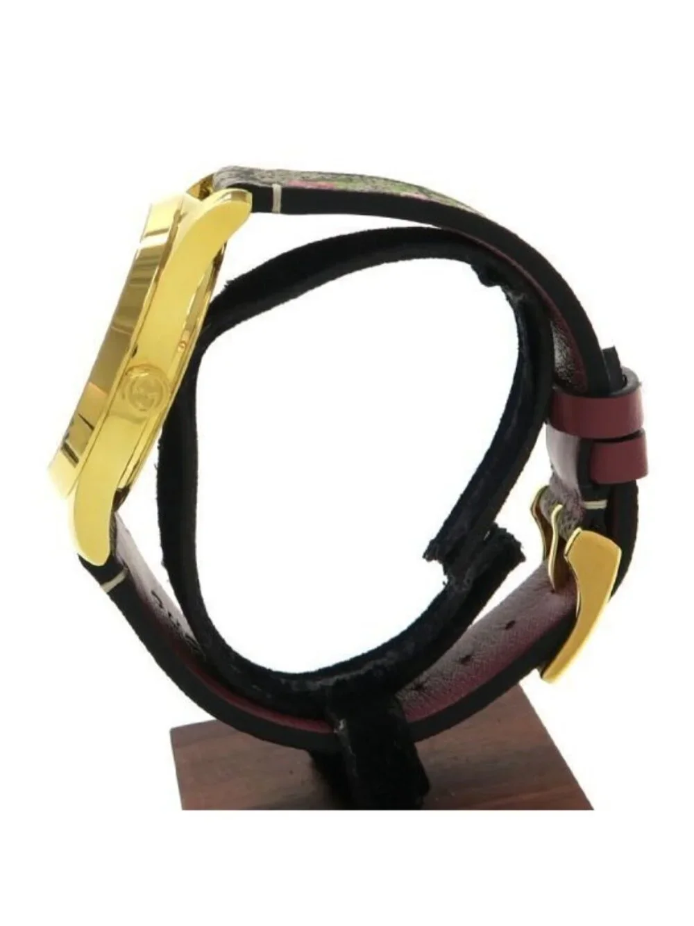 Gucci Timeless 38 126.4 Watch